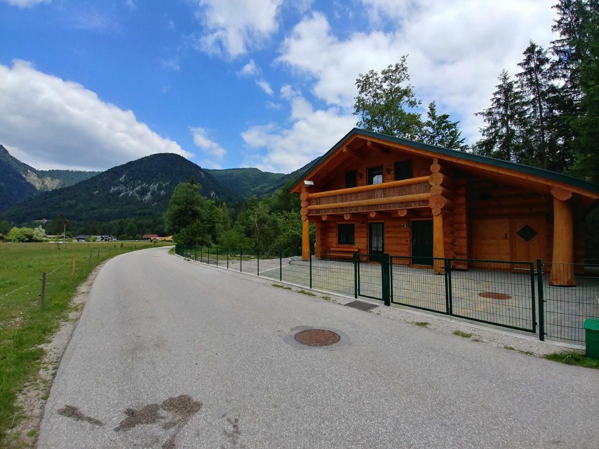 Ferienwohnungen Blockhaus - Zwergenhaeusl Grünau im Almtal Exterior foto